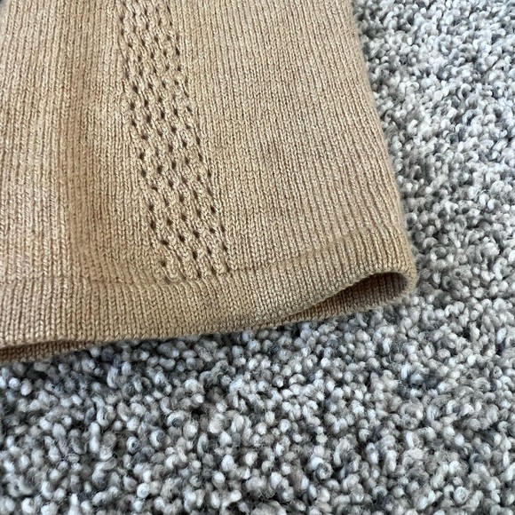 Nordstrom Studio Women’s Camel Buttoned 100% Cashmere Full Sleeve Cardigan M - Picture 4 of 9